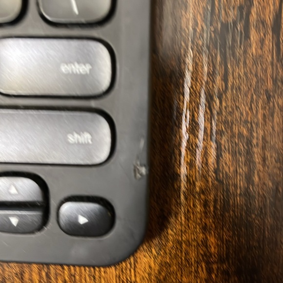 Logitech tablet keyboard - Picture 6 of 7